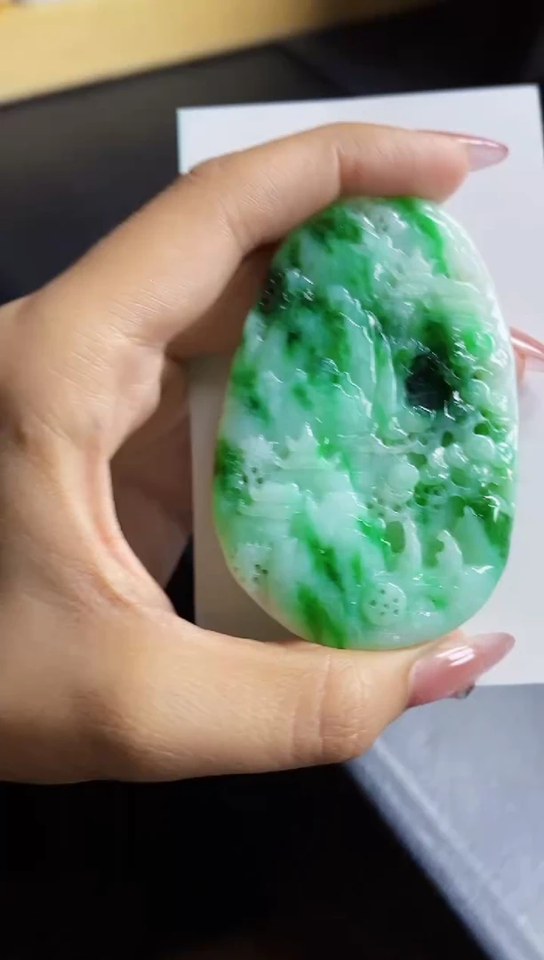 翡翠未镶嵌颈饰翡翠A货