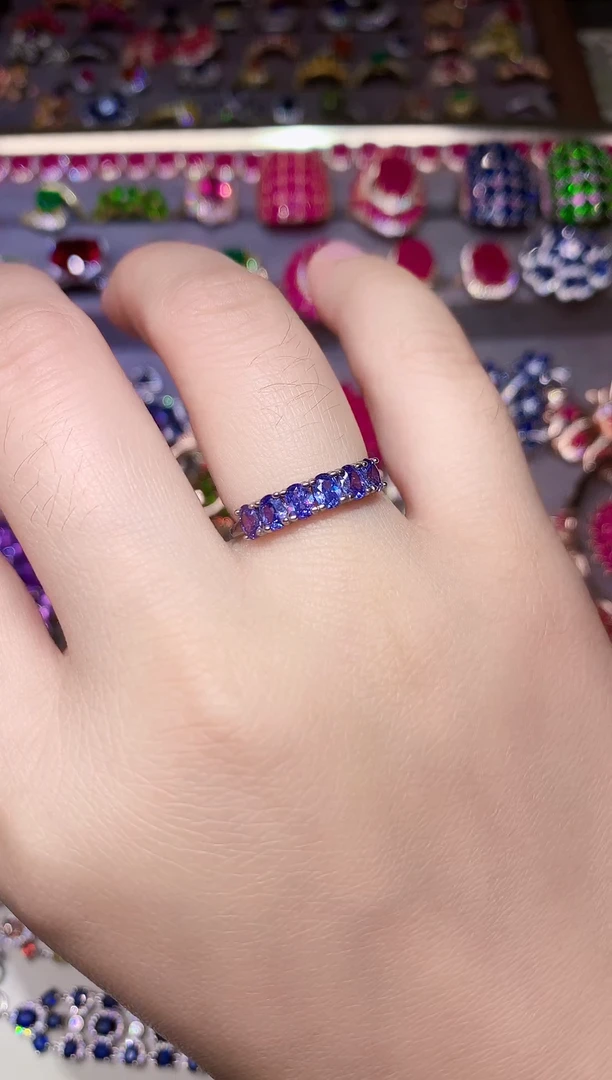 银S925镶嵌戒指坦桑石....