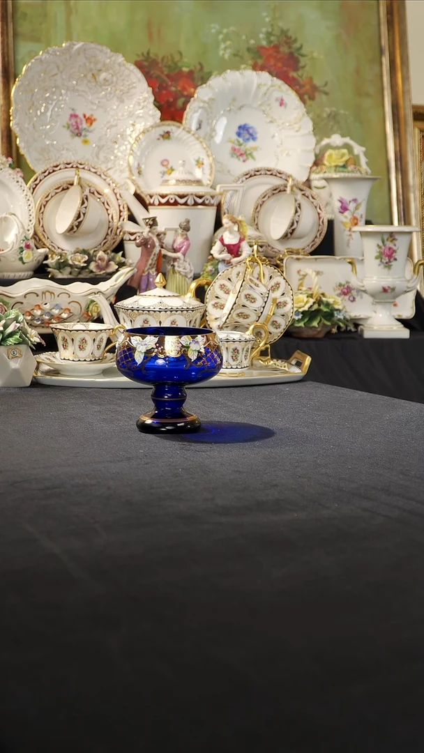 骨瓷婷婷中古器物如图所示210