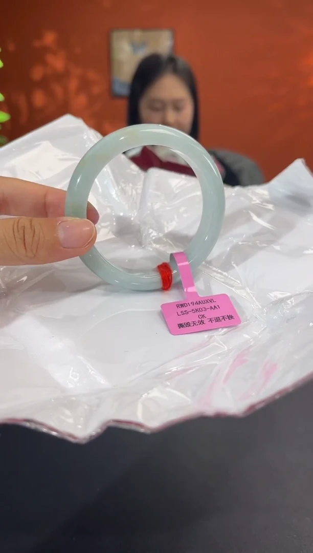 未镶嵌手镯翡翠14