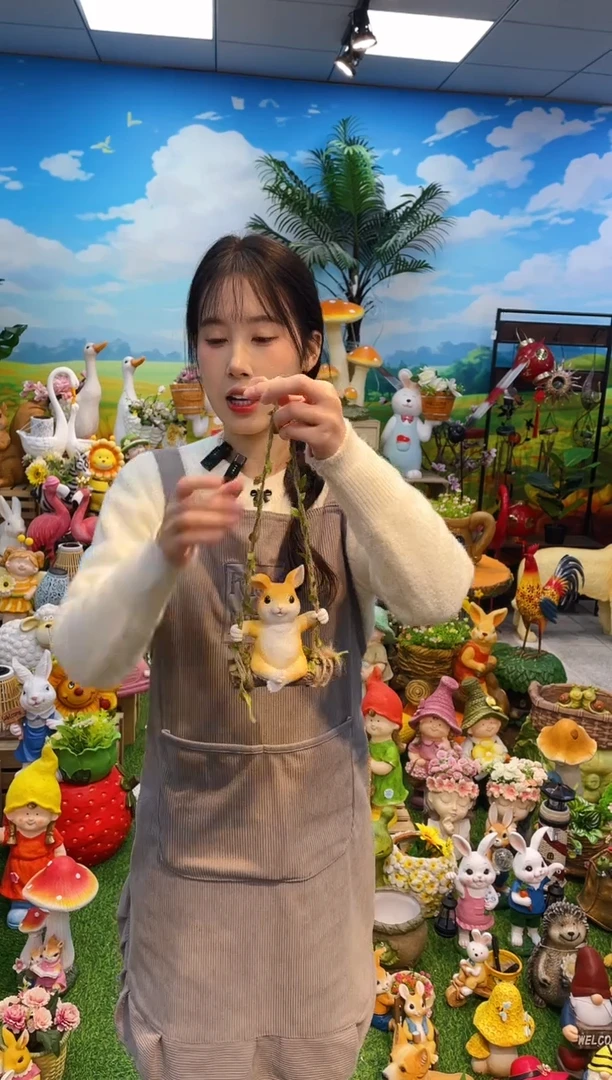 【闪购商品】无铅玻璃兔子荡秋千