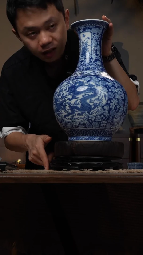 WN问泥景德镇陶瓷花瓶摆件