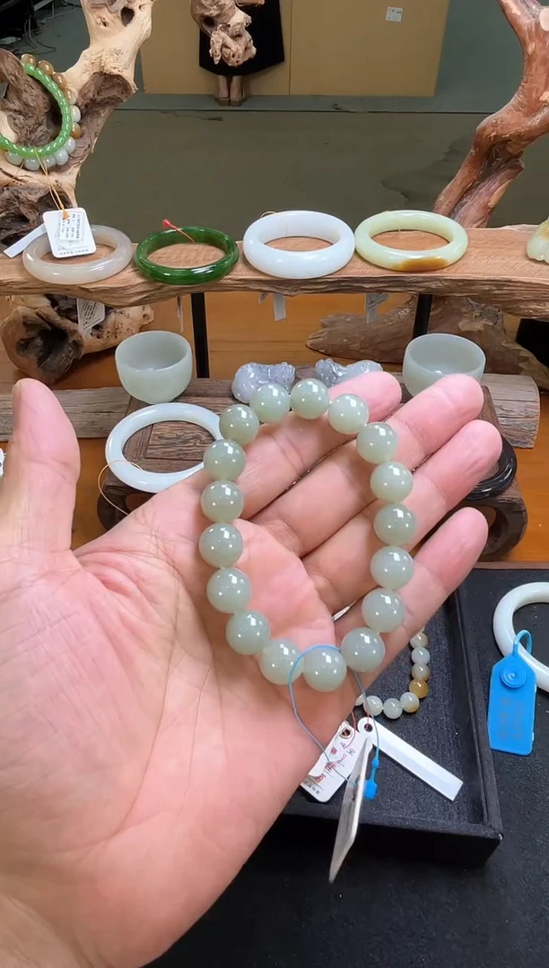 未镶嵌手串和田玉卡12且末青白圆珠