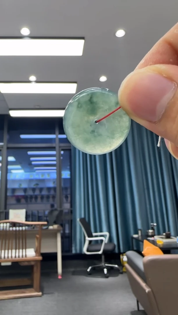 颈饰未镶嵌翡翠天然翡翠A货孤品一件