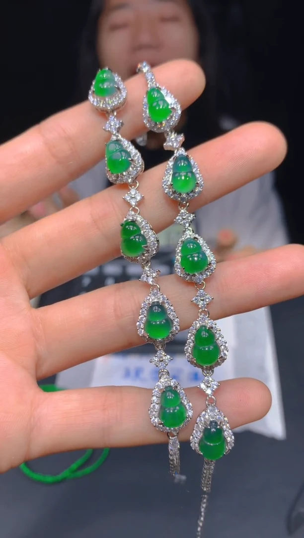 【闪购商品】定制翡翠未镶嵌69多样性发货（发其一）