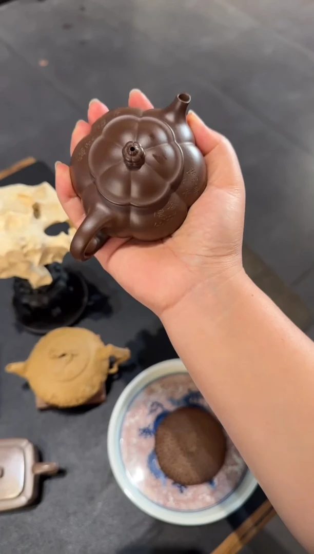 茶壶紫砂用****1大鱼海棠