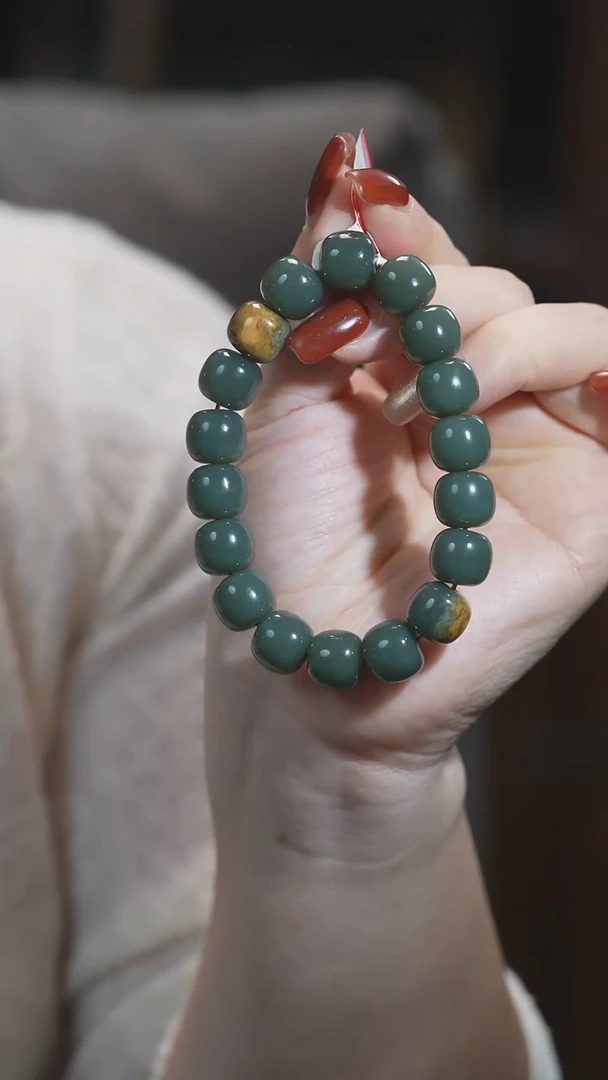 未镶嵌手链岫岩河磨玉（透闪石质玉）老型珠卡12+