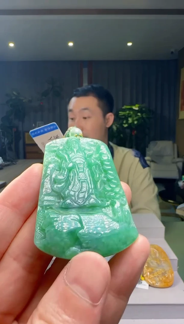 翡翠未镶嵌吊坠(赠链)DY@@960Q3J19032