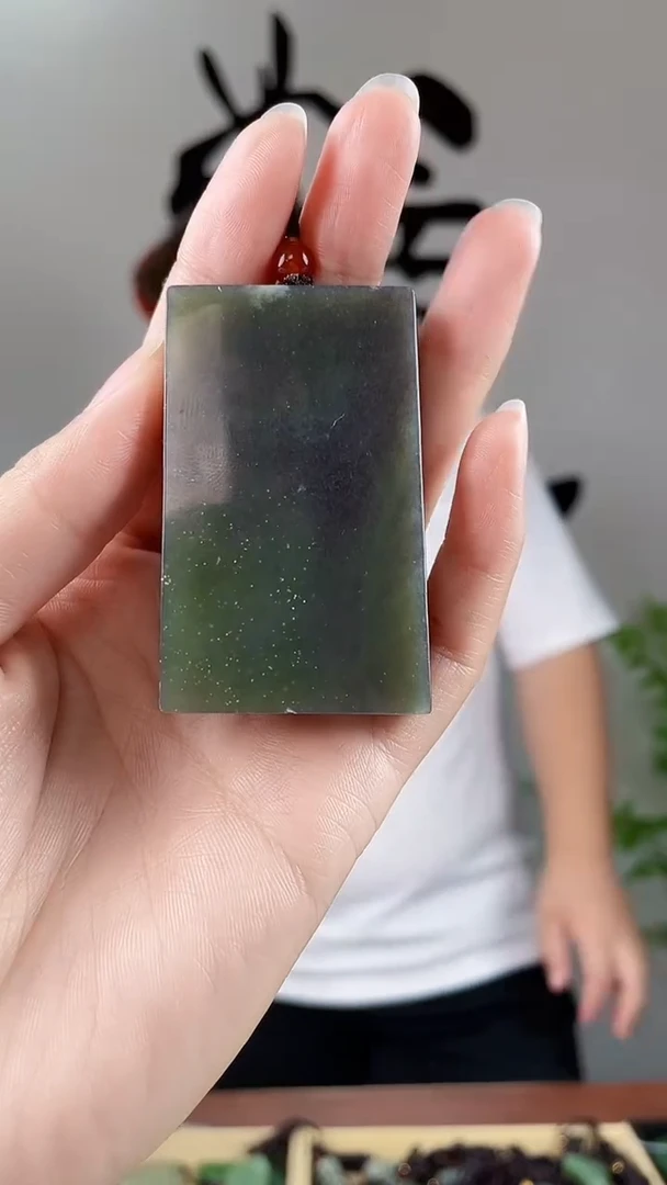 和田玉未镶嵌颈饰拍一发一，多样性发货