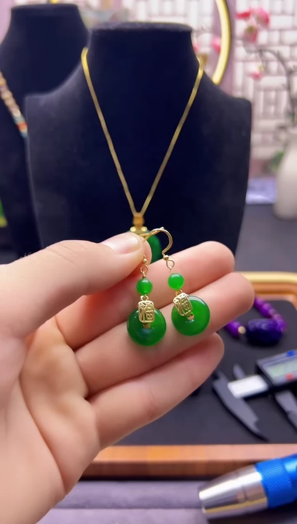 【闪购商品】翡翠颈饰14K金镶嵌E271