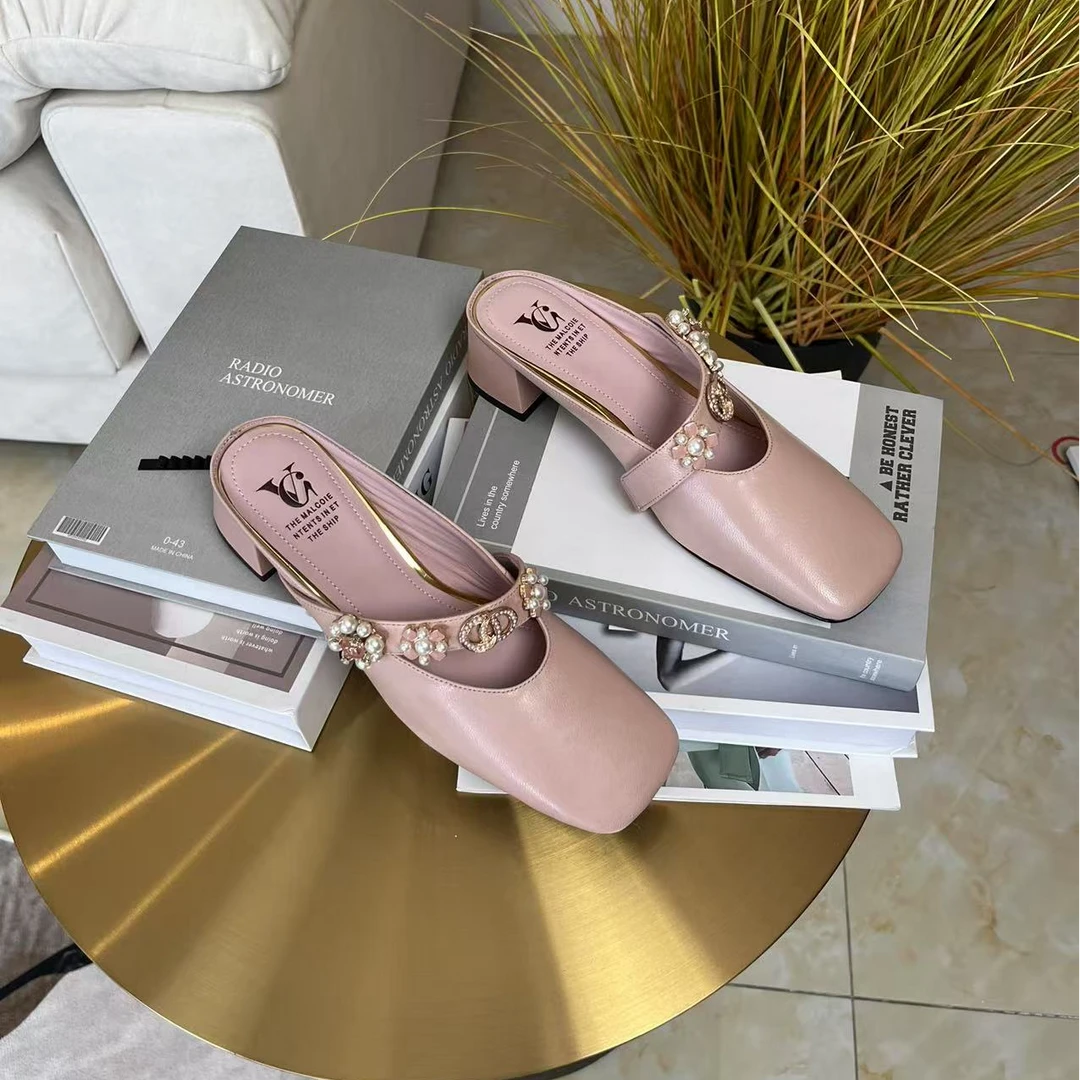 范戈希跟5cm牛皮夏包头水钻粗跟浅口半拖方头百搭舒适凉鞋买1赠3