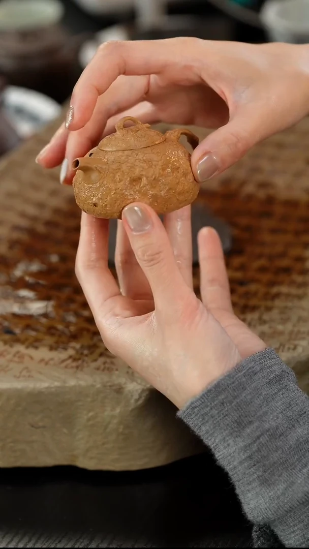 茶壶紫砂高****助老段泥竹供春65cc