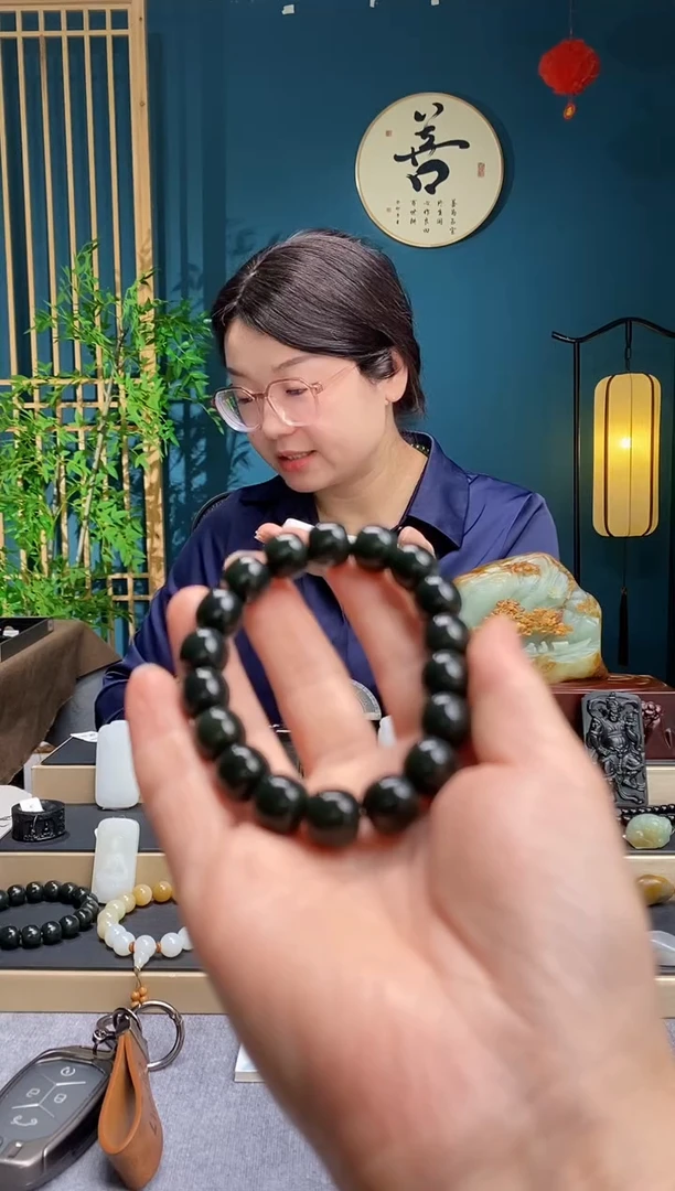 吊坠(不含链)未镶嵌和田玉手串