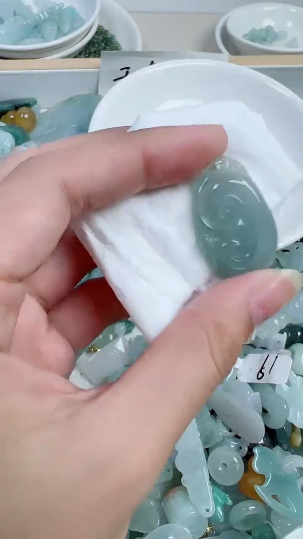 散珠翡翠979号链接，A货翡翠