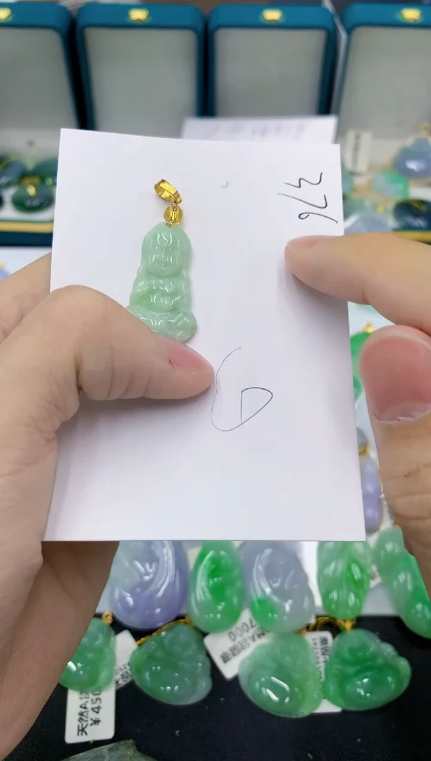 翡翠未镶嵌颈饰111111