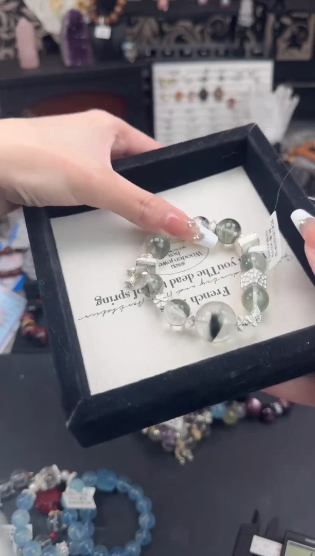 【闪购商品】水晶手链未镶嵌天然水晶 多样性发货