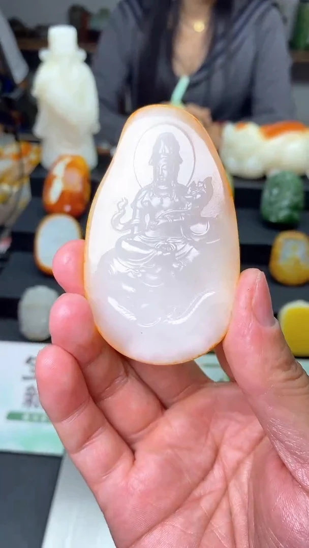 和田玉未镶嵌挂件普贤菩萨