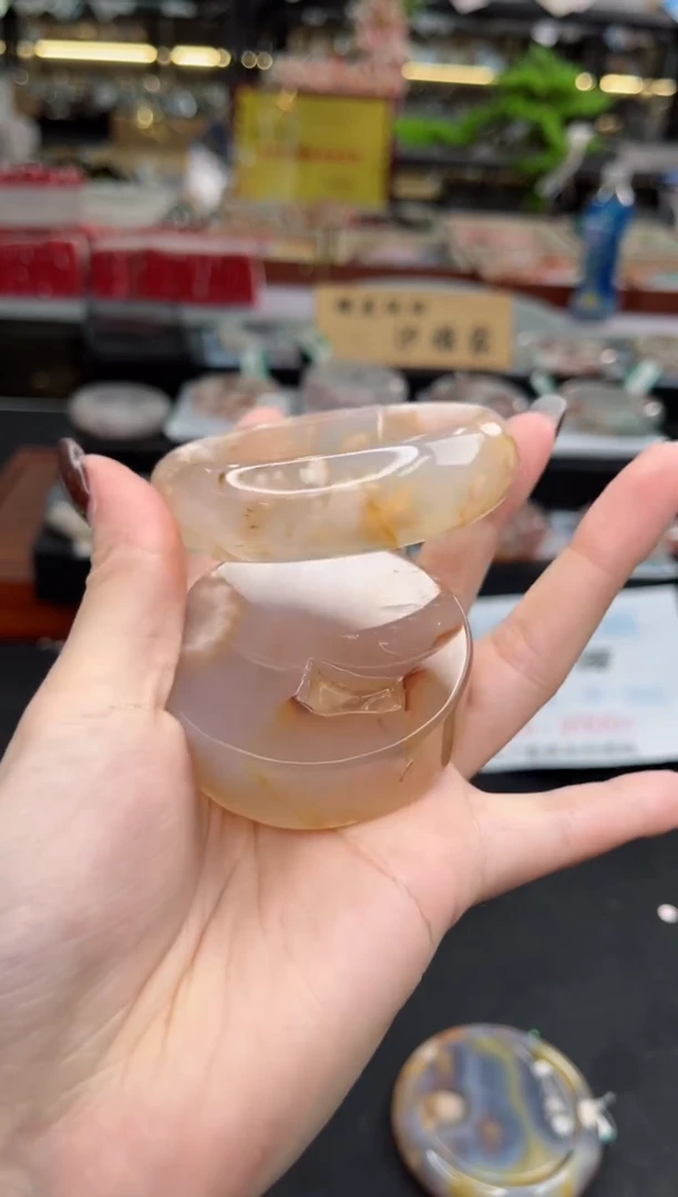 石英质玉手镯未镶嵌57圈口（赠品镯心）375546