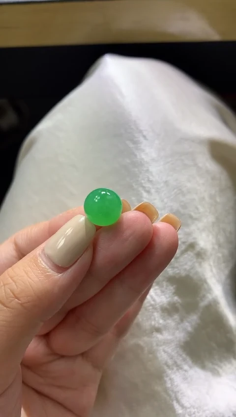 未镶嵌定制翡翠卡11+