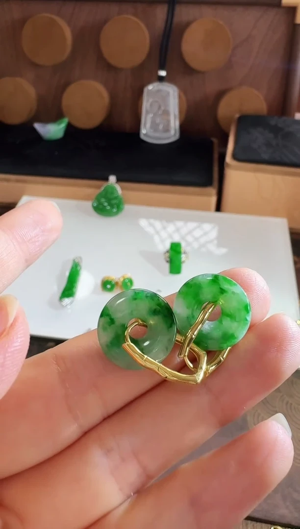 银S925镶嵌翡翠耳饰耳饰