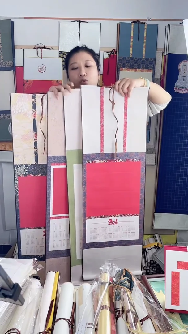 10个宋式绢布日历挂轴（混搭）