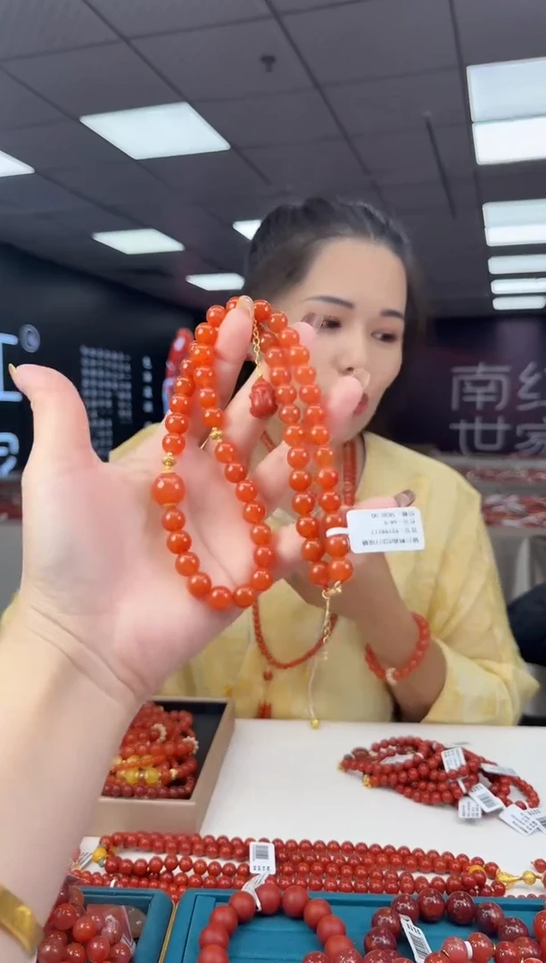 未镶嵌珠串南红玛瑙多样发其一/9/149800680