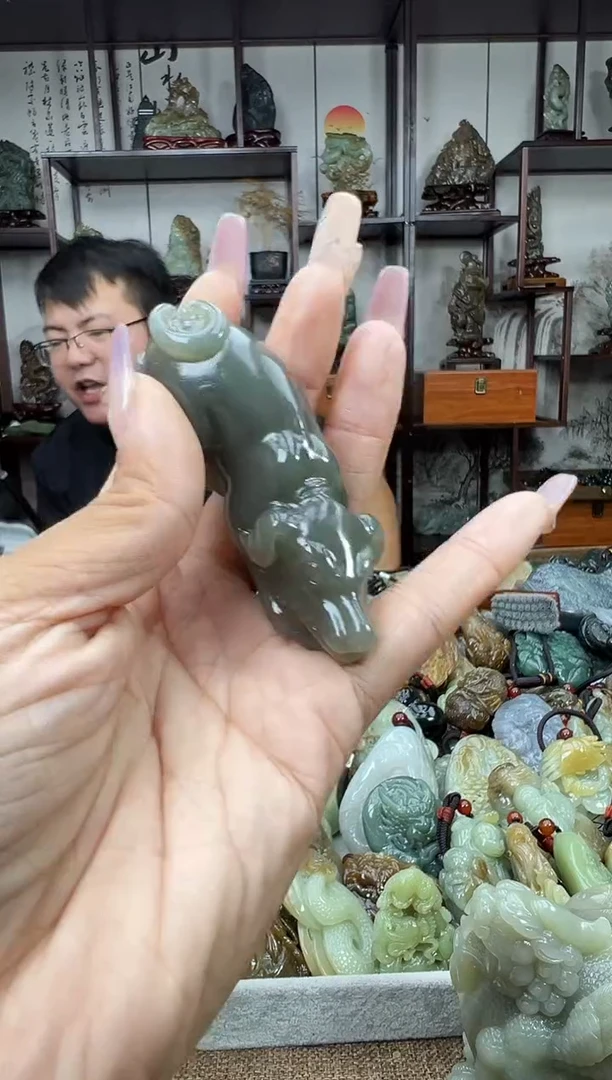 未镶嵌和田玉把件1
