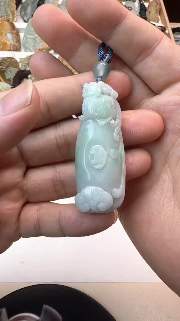 颈饰未镶嵌翡翠起***户天然翡翠
