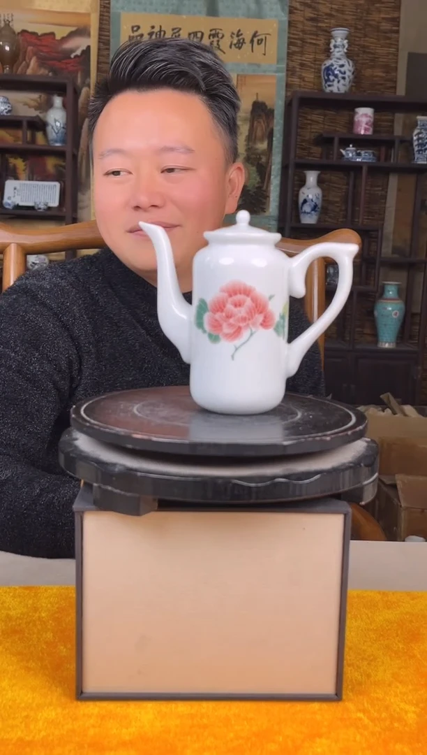 摆件瓷景德镇陶瓷摆件B994