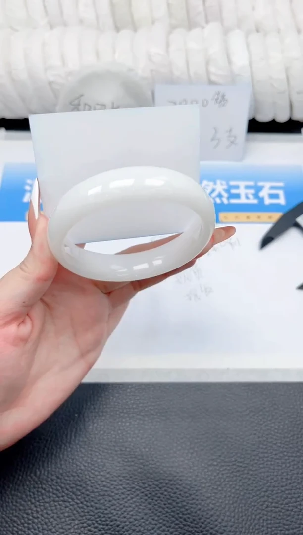 和田玉手镯未镶嵌9-宽胎白玉63.5