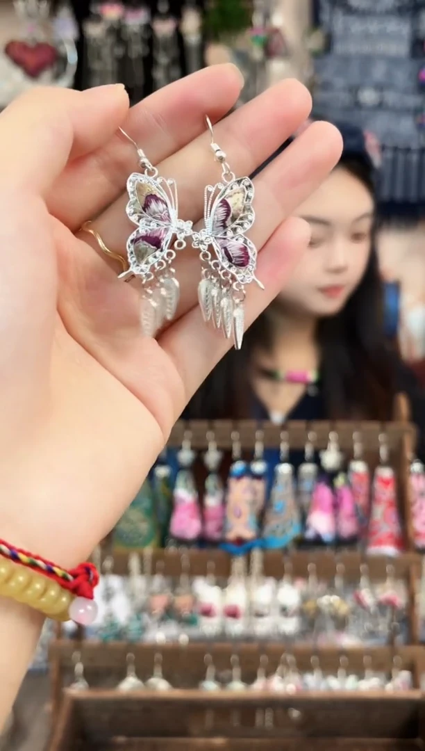 织绣民族风非遗老绣饰品206