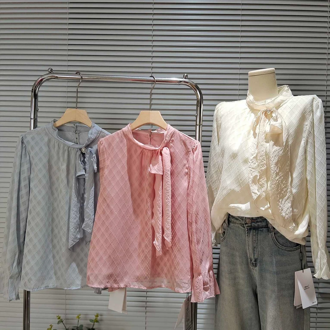 长袖款衬衫女神范气质