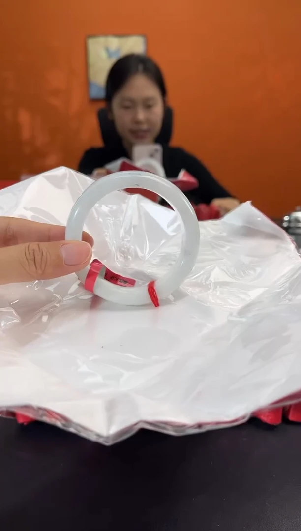 未镶嵌手镯翡翠11   525354