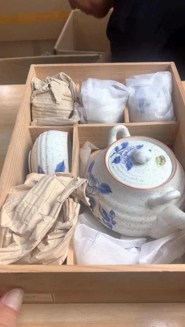 默认微瑕，no退no换，介意勿拍