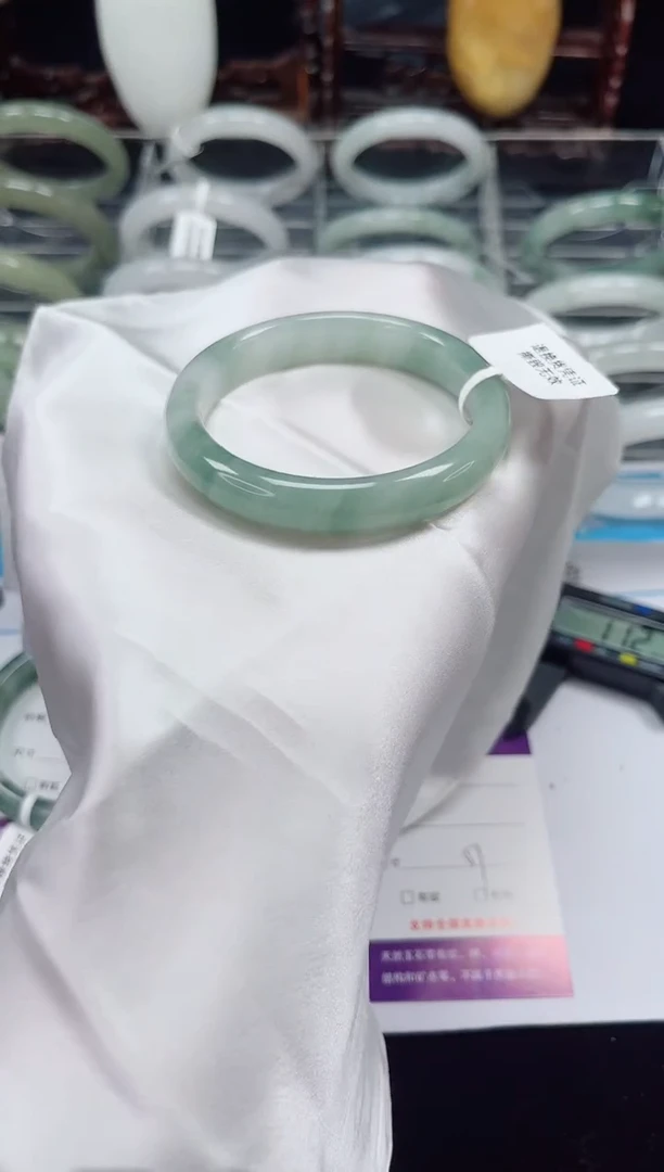 未镶嵌手镯石英质玉239-57/58