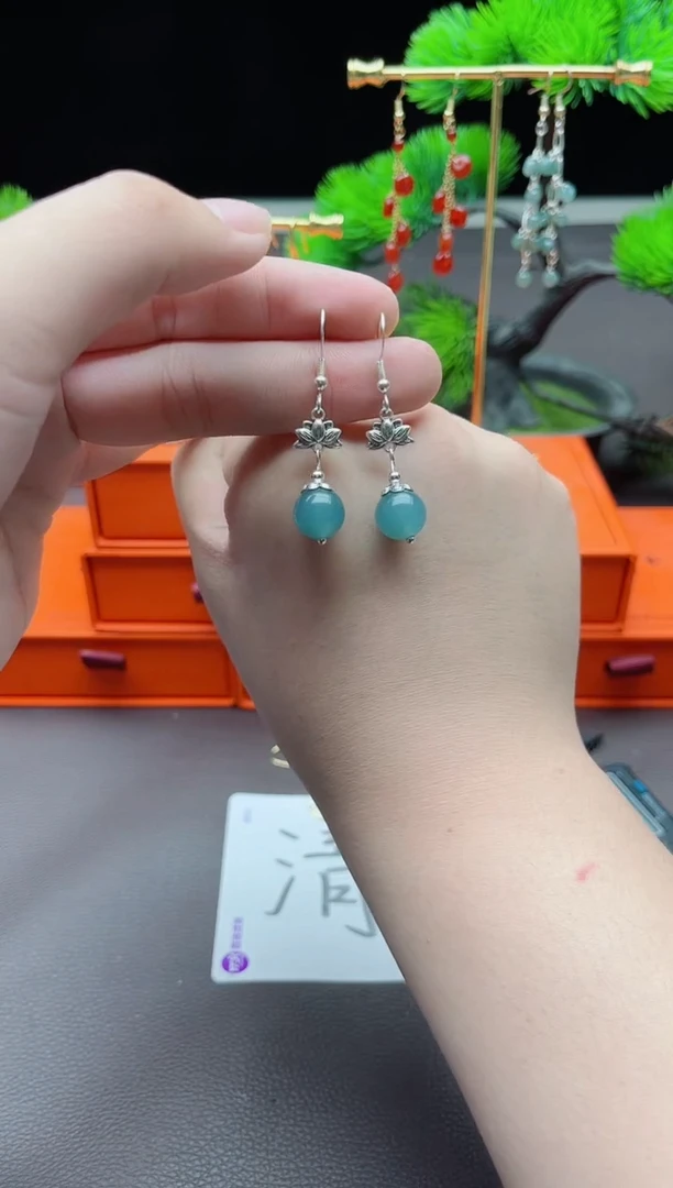 石英质玉（天山翠）银S925镶嵌耳饰237