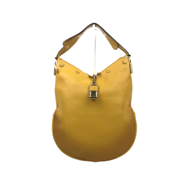 妃鱼/蔻依/95新/包包/市场价8500/250121XZ0037