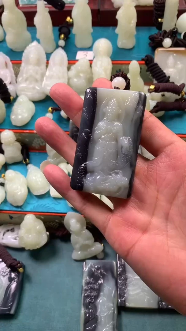 颈饰未镶嵌和田玉暖*阳