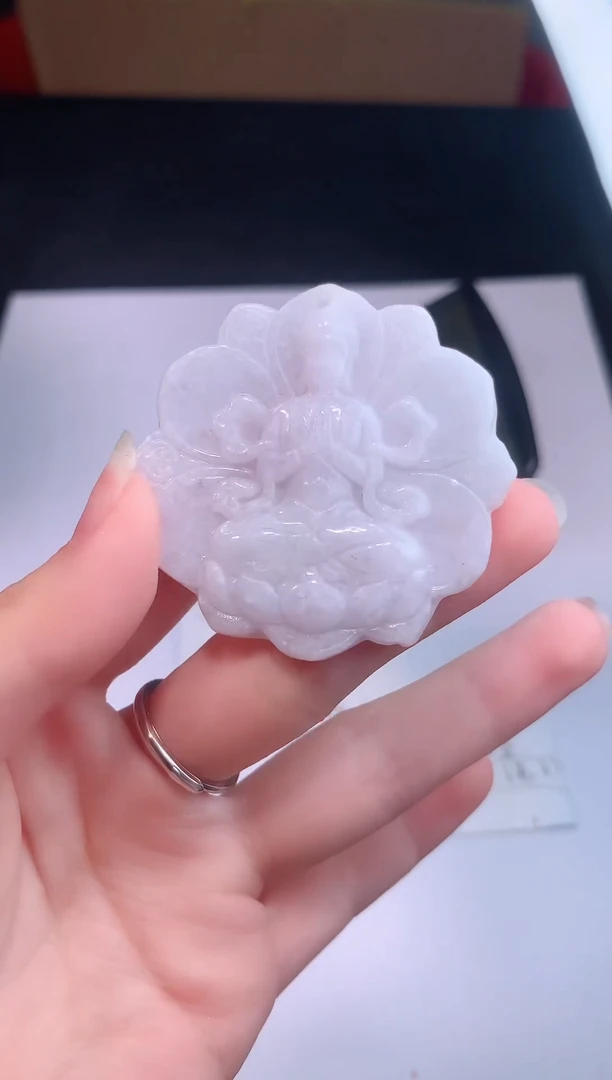 颈饰未镶嵌翡翠0芹0翡翠珠宝740