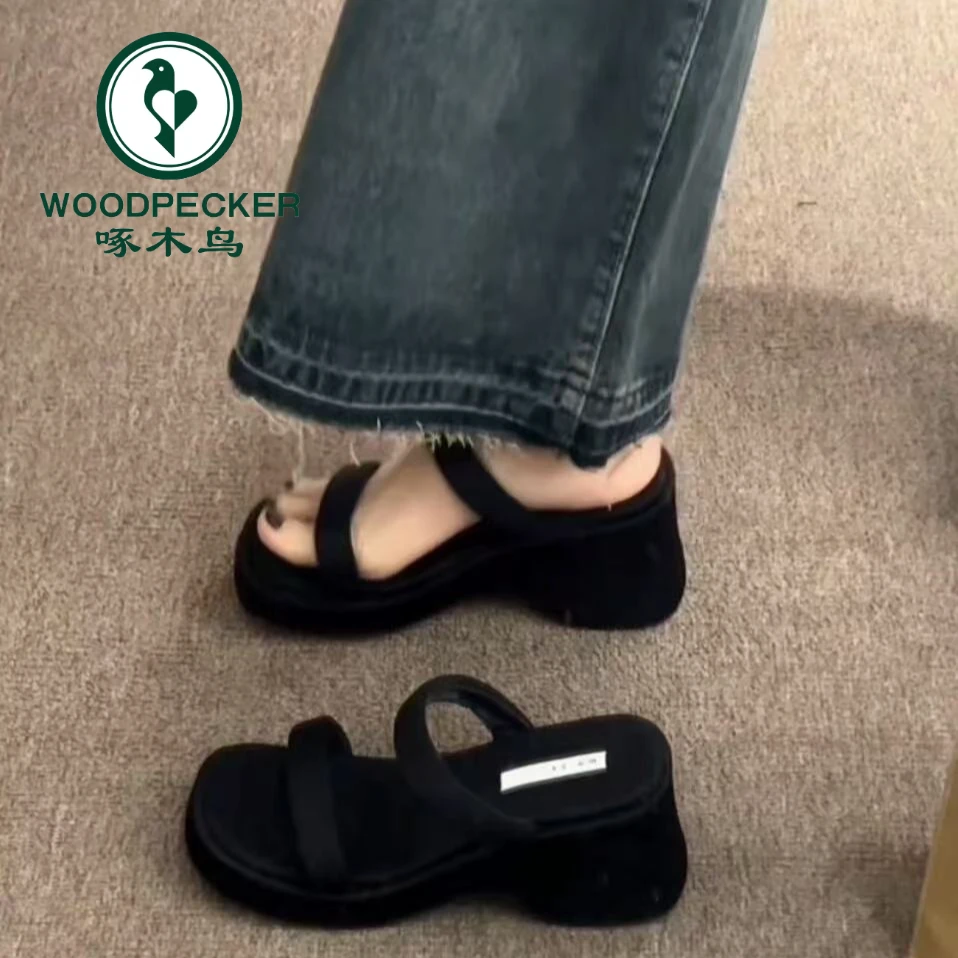 啄木鸟韩国厚底增高小个拖鞋女夏外穿时尚简约一字带坡跟高跟凉鞋