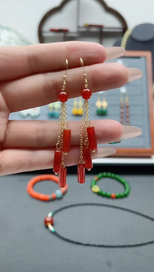 【闪购商品】南红玛瑙耳饰银S925镀金镶嵌030鞭炮款