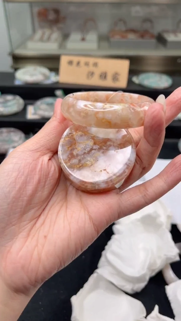 未镶嵌手镯石英质玉52圈口（赠品镯心）6600228