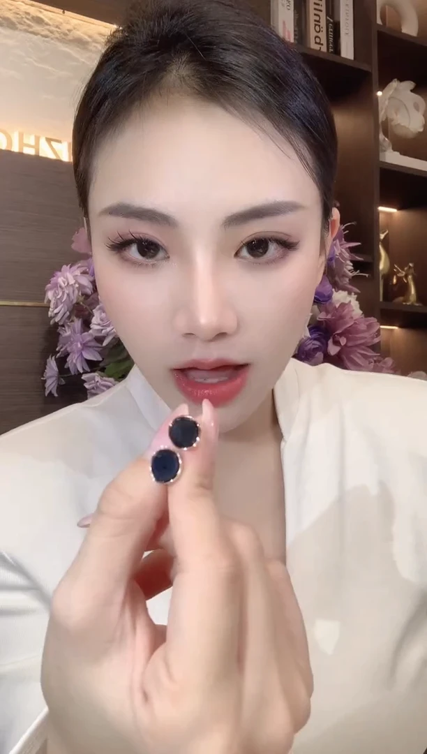 18K金镶嵌翡翠耳饰D2 多样性发一对