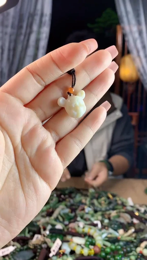 【闪购商品】和田玉挂件未镶嵌多样性发货拍一发一