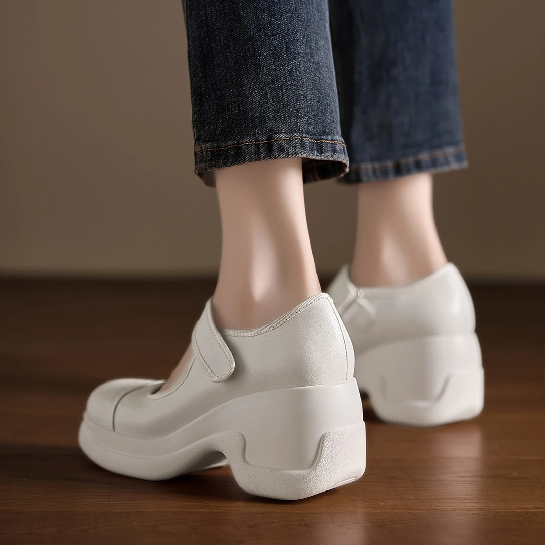 AACCK女鞋~小个子久穿不累脚厚底坡跟单鞋米白色一字带玛丽珍皮鞋