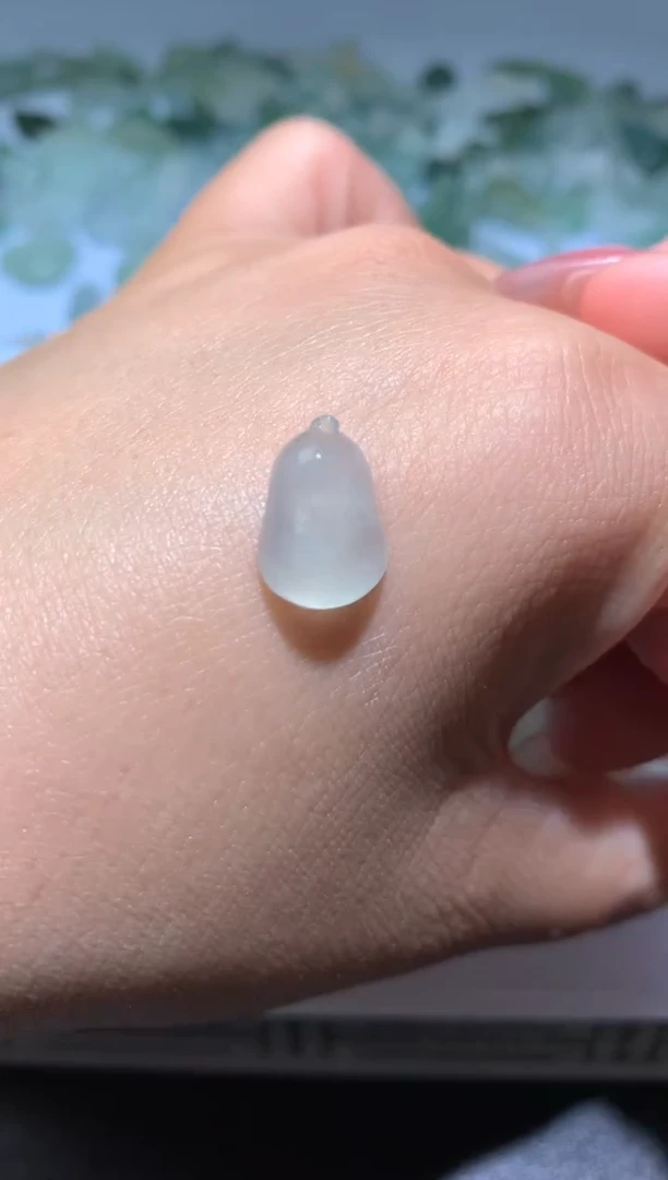 定制翡翠未镶嵌毛货