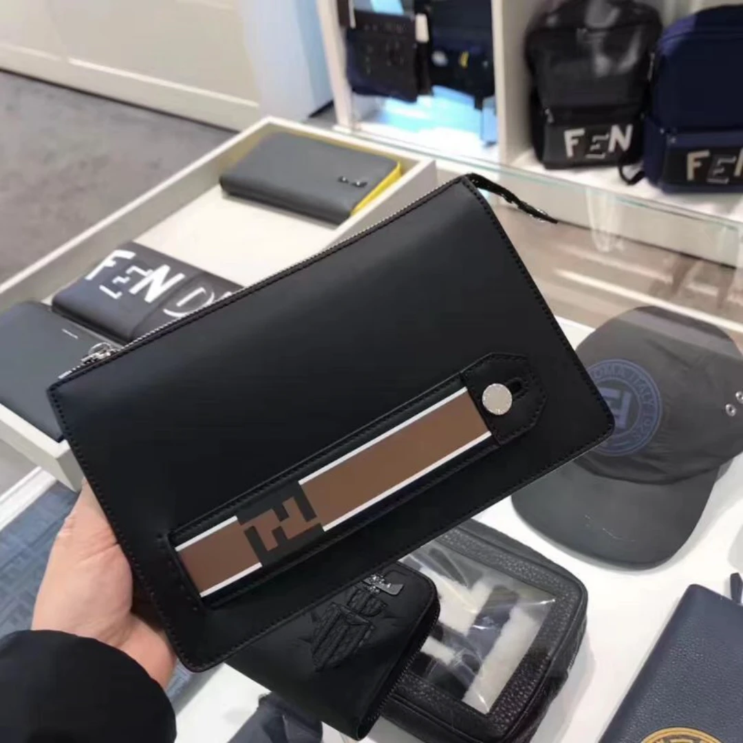 99新 FENDI/芬迪 芬迪手拿包/D195