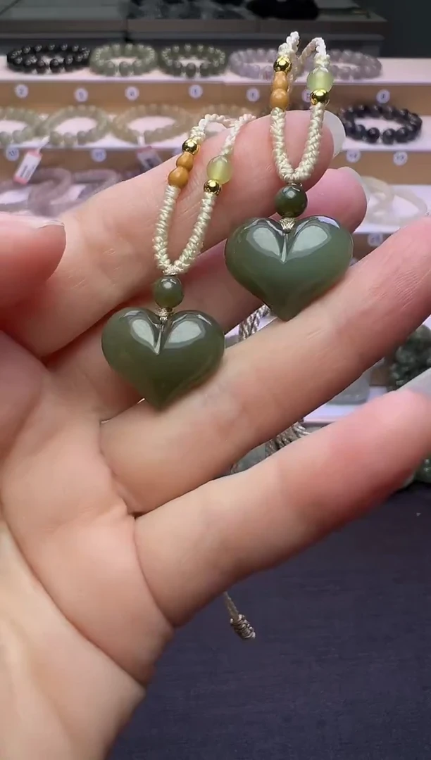 颈饰未镶嵌和田玉86号链接多样性发一