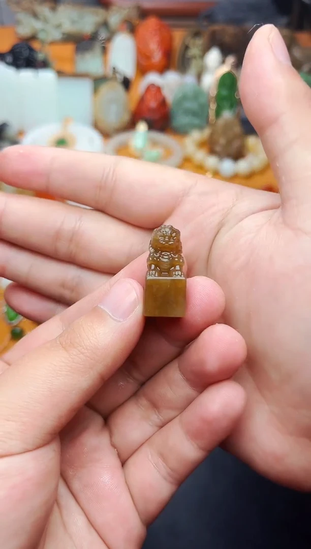 【闪购商品】和田玉摆件未镶嵌印章01