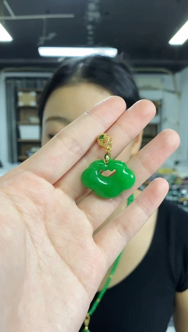 颈饰未镶嵌翡翠闪购链接  多样性发其一颜色微差